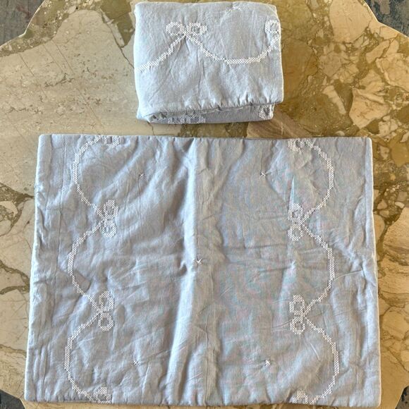 Pottery Barn Teen Blue Georgie Bow Cross Stitch Garland Quilted Standard Shams - Picture 4 of 10